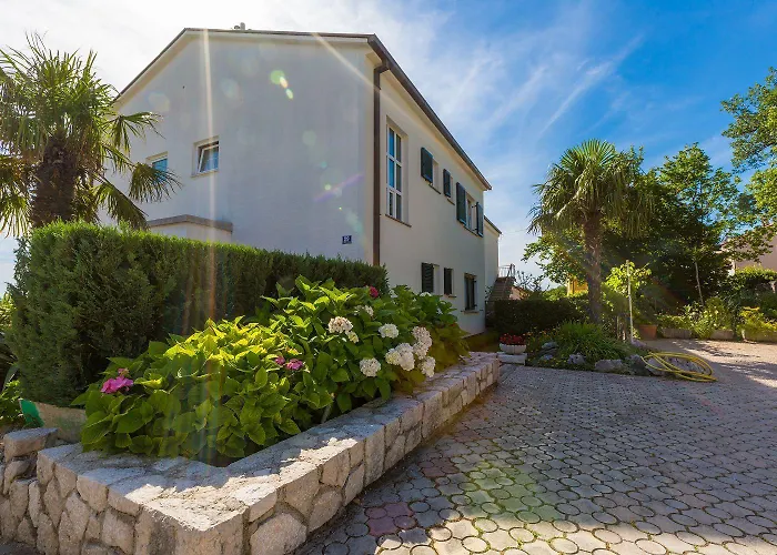 Malerisches Nur 500 Meter Zum Mit Meerblick, Grillbereich, Parkplatz Lejlighed Crikvenica